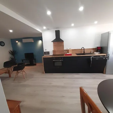 Appartement 50M2 Rez De Chaussee En Plein Centre Ville Garage Gratuit Valras-Plage Exterior photo